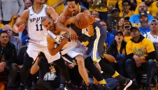 Голдън Стейт пак се справи с Шпорите