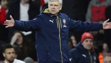 Сърцето на Венгер кърви заради Барса