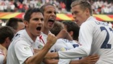 Англия измъкна трудна победа над Парагвай