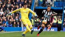 Челси няма да продаде Куртоа на Реал, дори да го изпусне без пари