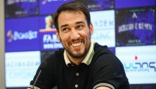 "Какаду, какаду... сладур!" Попето се изгаври с Лечков + СНИМКА