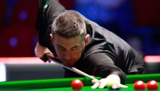 Селби и Дин оформиха втория полуфинал в Манчестър