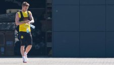 Въпрос на седмици или месеци - кога "Ролс"-Ройс ще излезе от гаража?