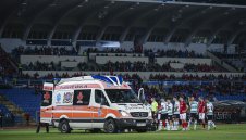 Нападател на Черно море е със счупена челюст, предстои му операция