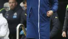 Венгер: Преговаряме с Уолкът за нов договор