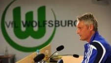 Забраниха размяна на фланелки във Волфсбург