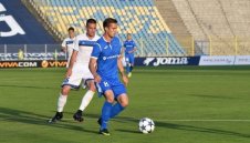 Вутов иска титла и купа с Левски