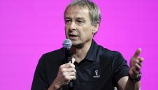 Юрген Клинсман стана селекционер на Южна Корея