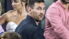 Меси и компания окончателно няма да ходят в Китай