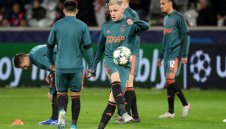 Реал Мадрид не се отказва от звездата на Аякс