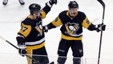 Шампионът Питсбърг тръгна към нова титла със 7:0