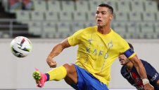 Наш защитник с блестящ мач при бой над Роналдо и звездите на Ал Насър