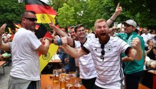 Феновете на световното ще пият бира срещу 26 лева