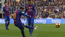 Меси каза "да" на Барса, преподписва до дни