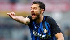 Предложиха Кандрева на Уест Хем 