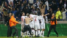 Лион се измъкна от Aда с Бешикташ + ВИДЕО