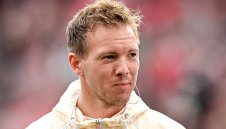 Байерн остава без треньор и срещу "жребчетата"