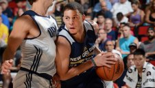 Братът на Стеф Къри ще играе в Сакраменто