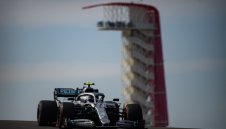 Ботас тръгва пръв в САЩ, Хамилтън едва 5-и