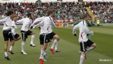 Швайнщайгер отново тренира