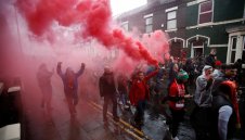 УЕФА осъди остро инцидентите на Ливърпул – Рома