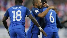 Съдия побутна Франция за 2:1 срещу Швеция