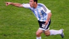 Аржентина елиминира Мексико след продължения