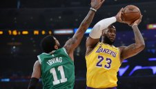 И Кайри не даде победа на ЛеБрон в класиката на НБА