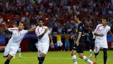 9 жълти и 2 червени картона на Севиля - Валенсия