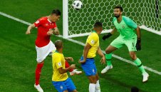 Gol.bg пита: Бразилия недоволства от съдията, но има ли право? + ВИДЕО