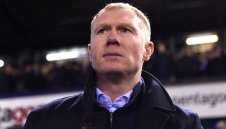 Скоулс напусна Олдъм след само един месец