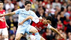 Фенове на Арсенал нападнаха бивш играч на отбора