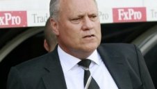 Бивш треньор на Бербатов отпраши за Ал Ахли