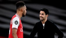 Обамеянг оплю Артета в скандално ВИДЕО