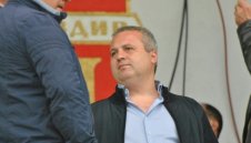 Коко Динев иска Вихрен във Втора лига