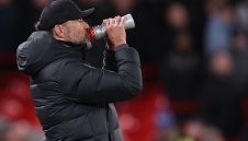 Нов проблем разтърси Ливърпул