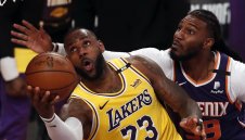 Не е зле. ЛеБрон Джеймс вече е милиардер