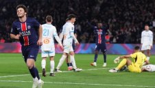 Астън Вила - ПСЖ