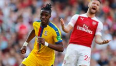 Арсенал се издъни лошо срещу Палас - 2:3