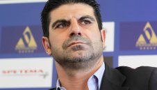 Гонзо нападна УС на Левски