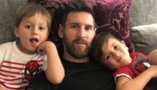 Меси с нов хеттрик, става баща за трети път