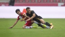 Барса се стяга отзад, подписва с бек на Аякс