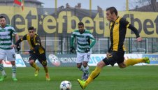 Ботев задържа каре "канарчета" 