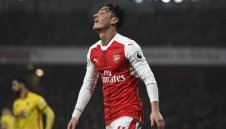 Месут Йозил: Не съм мързелив, бягам достатъчно