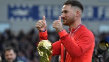 Палач на Ман Юнайтед иска в Ливърпул