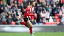 Борини минава прегледи в Милан