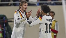 Мачовете по телевизията днес, 17 ноември 