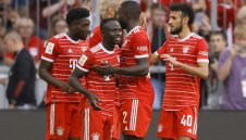 Трепери, Ман Сити! Мане е талисманът на Байерн!