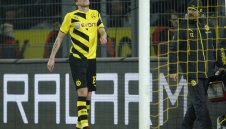 Дортмунд: Трансферът на Гроскройц още е открит