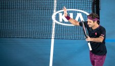 Федерер с експресна победа в Мелбърн